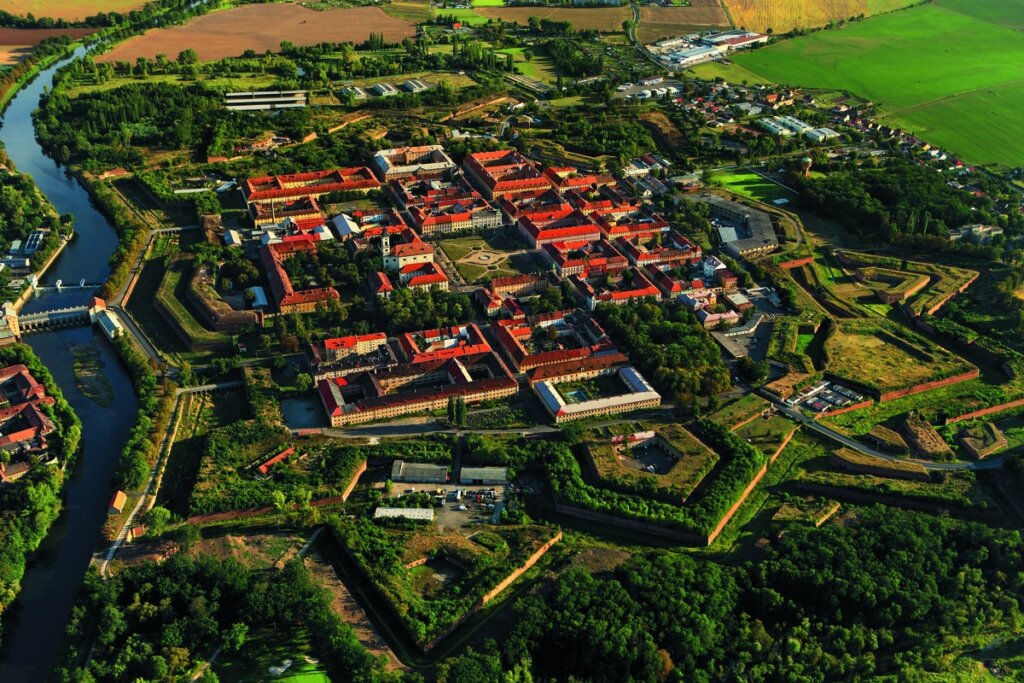 Hlavni Pevnost (Main Fortress) - Terezin
